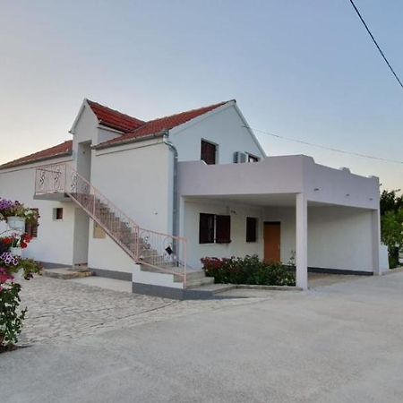 Apartment Magdalena Knin Ngoại thất bức ảnh