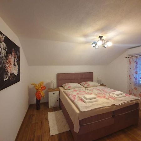 Apartment Magdalena Knin Ngoại thất bức ảnh